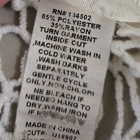 Linen Blouse L Women's Lavish Half sleeve no stains or rips - Picture 4 of 8